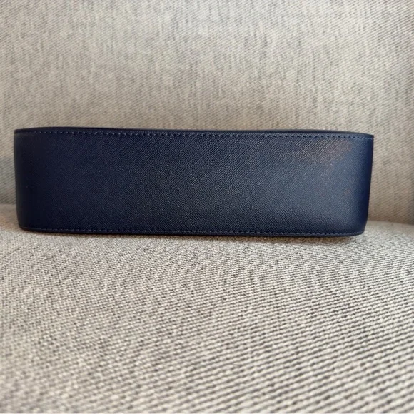 Kate Spade Madison Faux Pearl Medium Convertible Crossbody Parisian Navy Purse - Picture 9 of 10